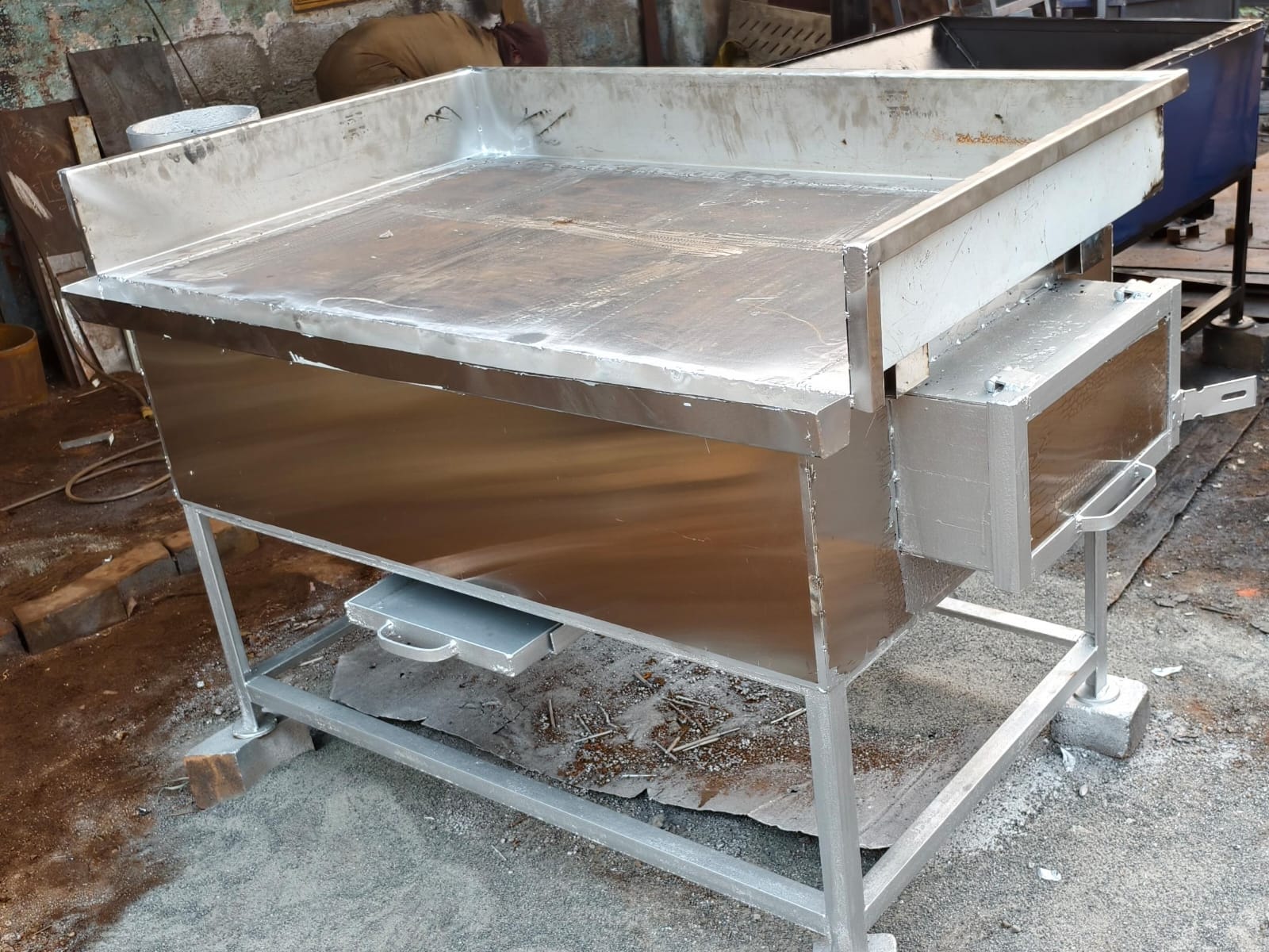 SS Ceramic Parotta Wood Stove